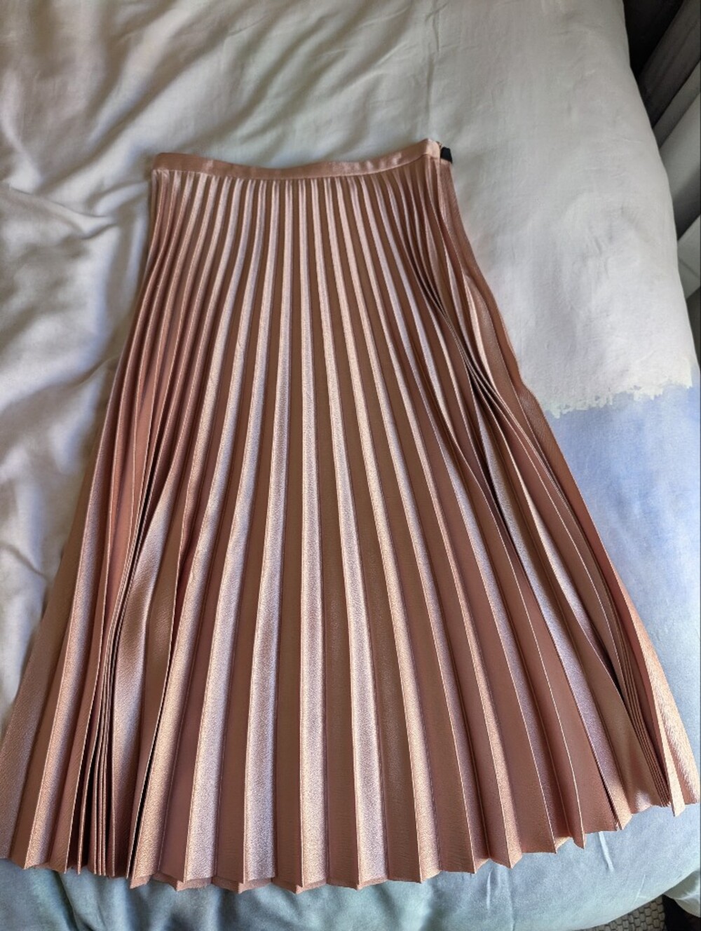 Zara Metallic Pleated Midi Skirt in Rose